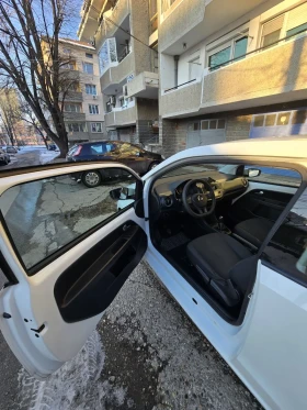 VW Up 1.0 EcoFuel, снимка 13