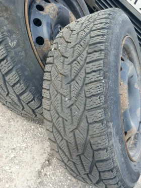 Toyota Yaris - 3000 € / 5867.49 лв. - 35558445 10