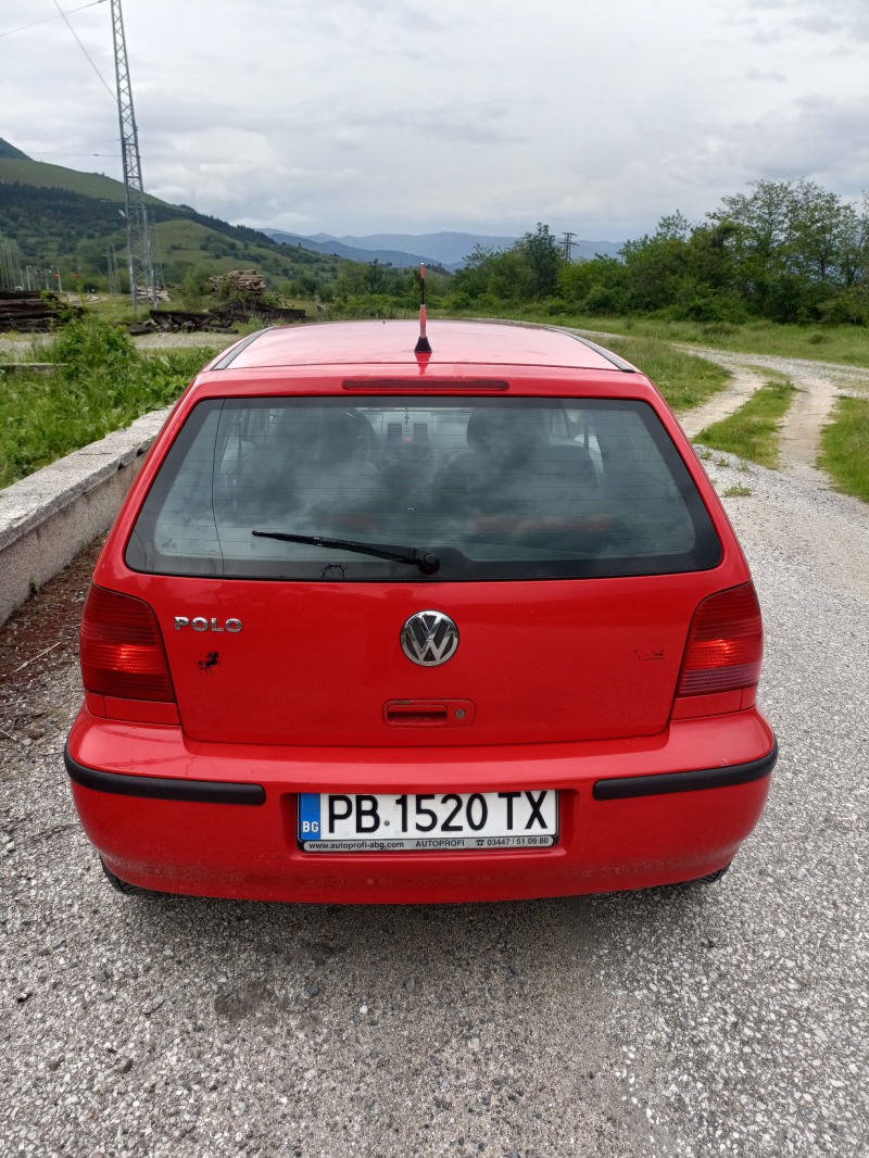 VW Polo, снимка 2 - Автомобили и джипове - 45864575