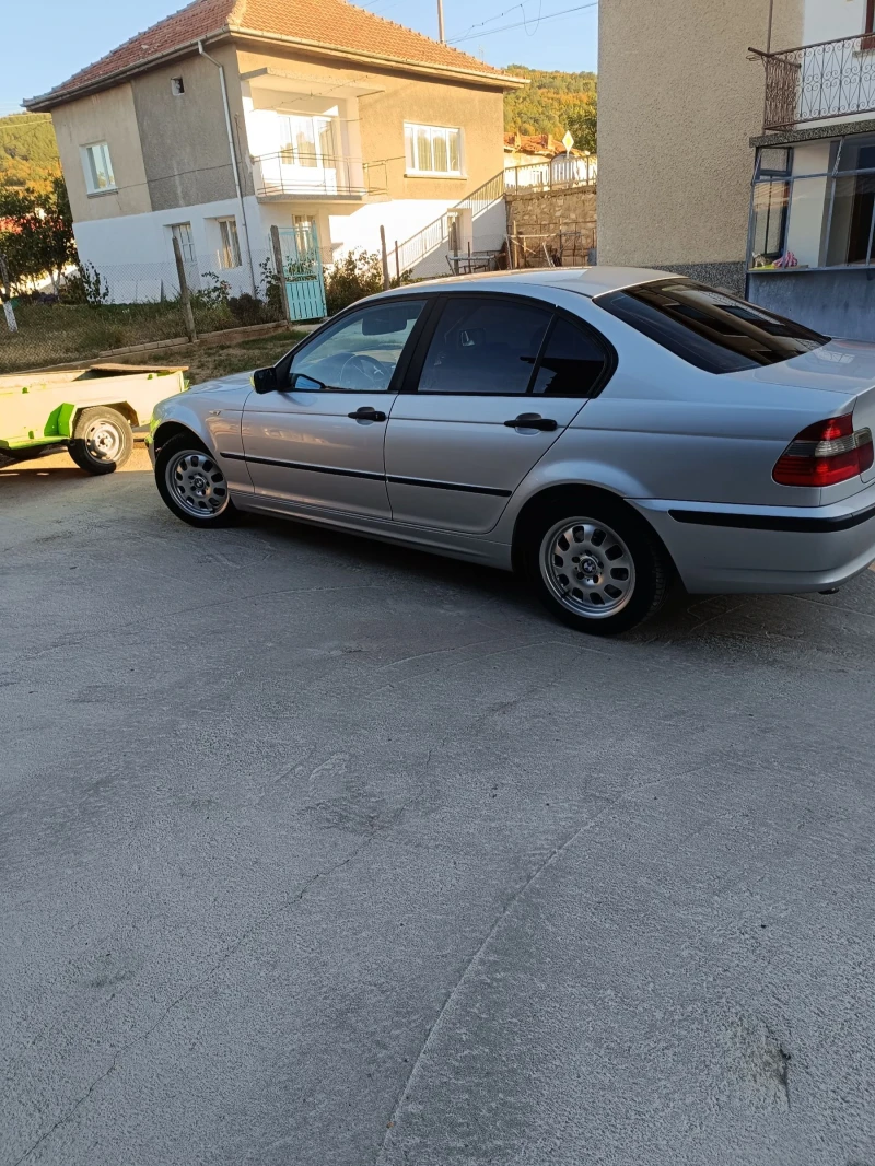 BMW 320, снимка 4 - Автомобили и джипове - 47440186