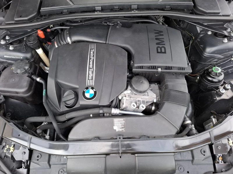 BMW 335 //M Sport + N55 + HIFI, снимка 15 - Автомобили и джипове - 51613027