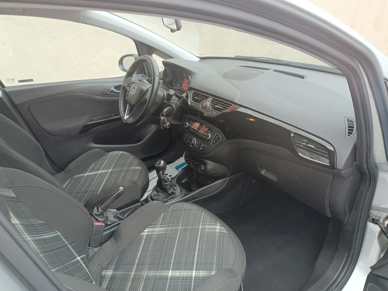Opel Corsa 1.3CDTI EURO 6B, снимка 13 - Автомобили и джипове - 51912923