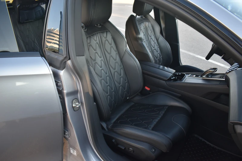 Peugeot 508 BlueHDI AT 8 - GT Line - 360 camera, снимка 12 - Автомобили и джипове - 52643969