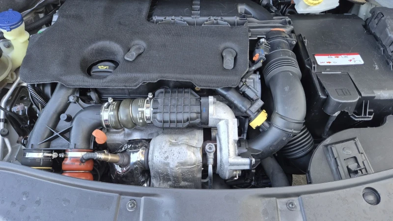 Peugeot 2008 1.6 диз 92к.с, снимка 17 - Автомобили и джипове - 52119349