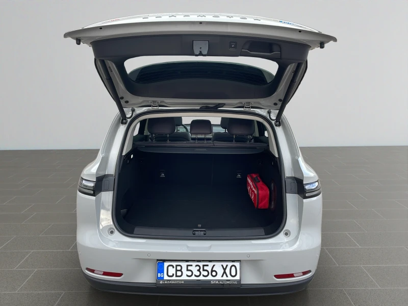 Leapmotor C10 DESIGN REEV 158kW 28, 4kWh, снимка 16 - Автомобили и джипове - 52558260