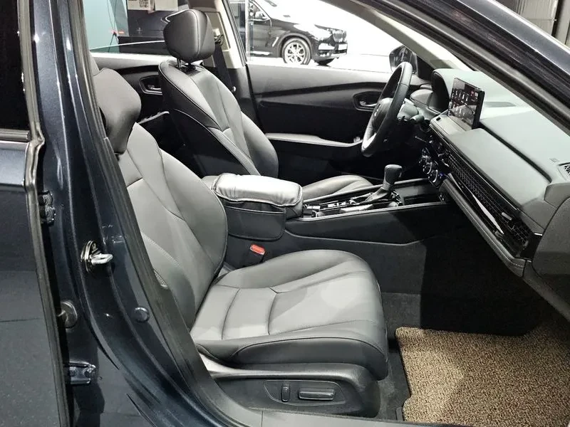 Honda Accord 2.0 Hybrid - ���� 30% �����! | Mobile.bg � ����������� 12