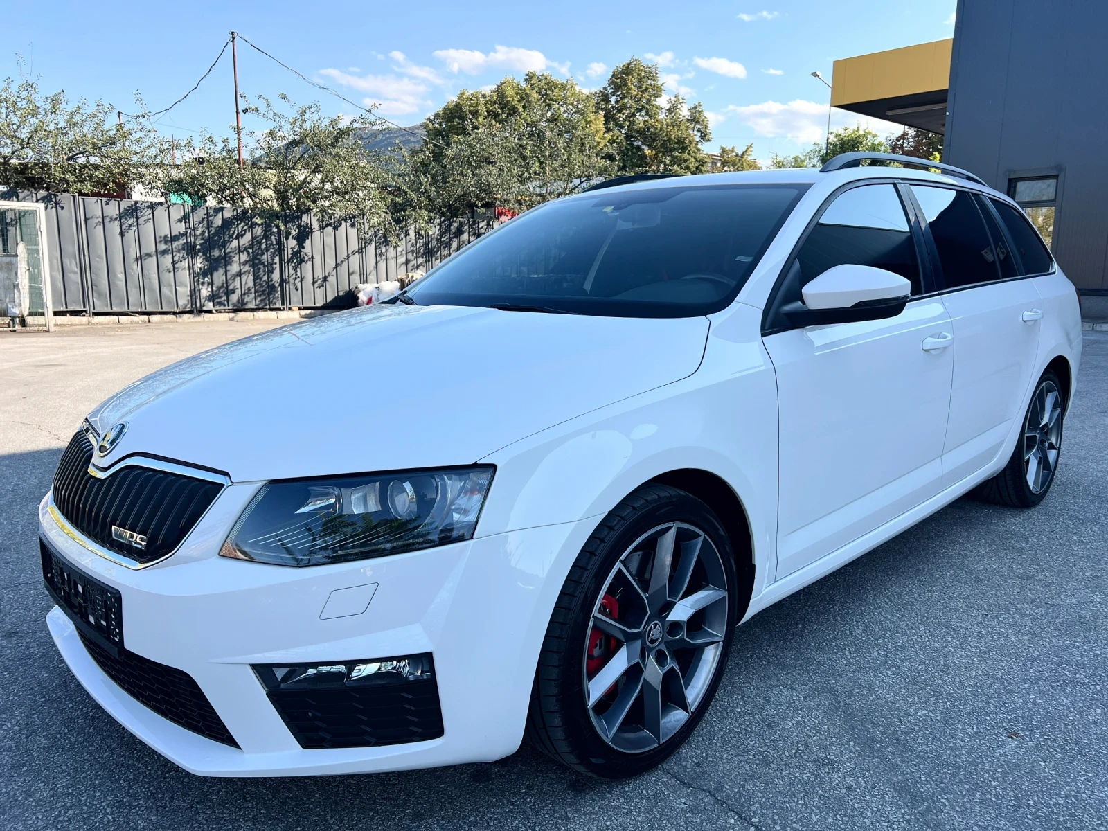 Skoda Octavia 2.0 TDI / VRS / FULL / RECARO / PANORAMA / NAVI - изображение 4