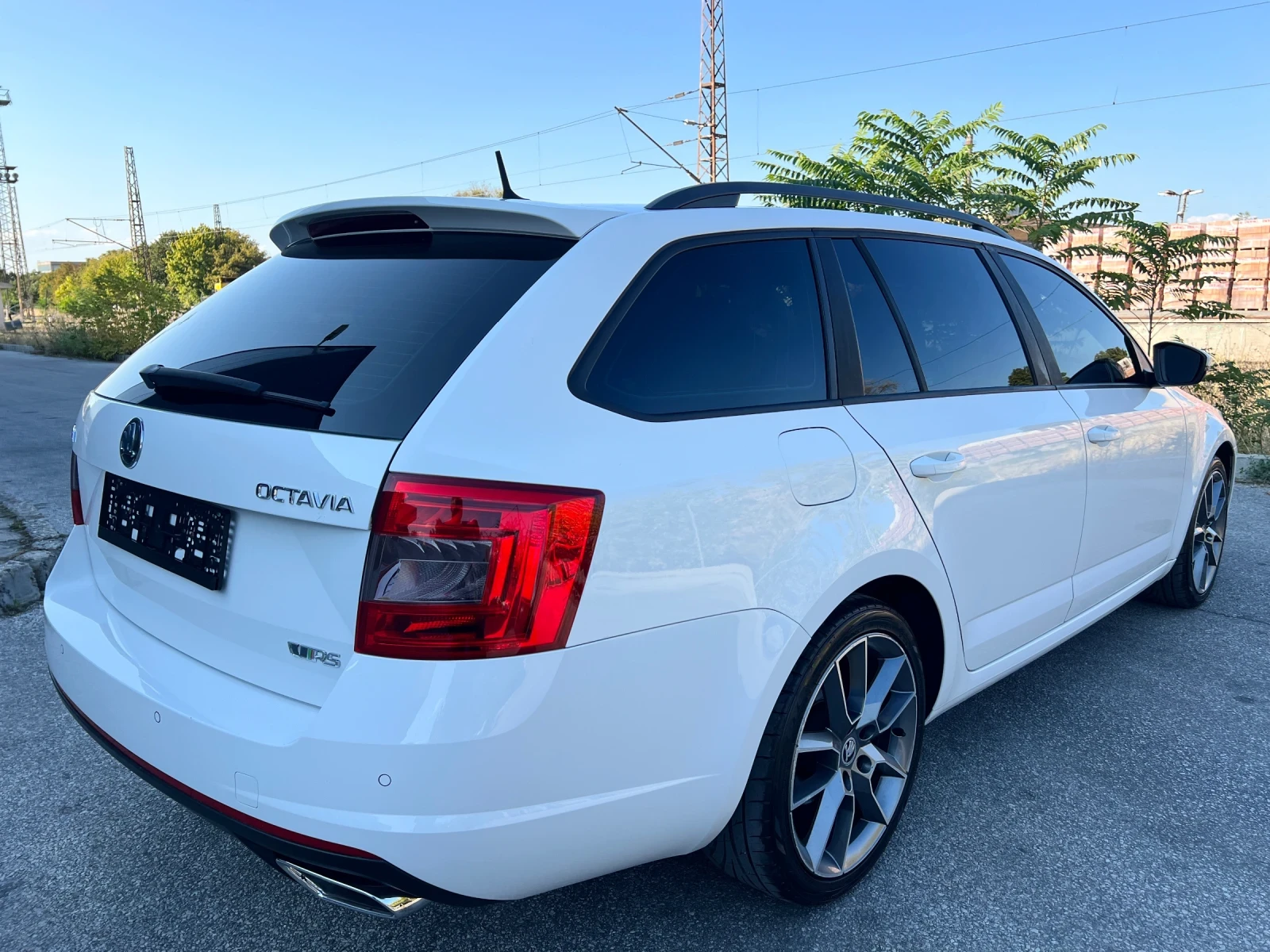 Skoda Octavia 2.0 TDI / VRS / FULL / RECARO / PANORAMA / NAVI - изображение 7