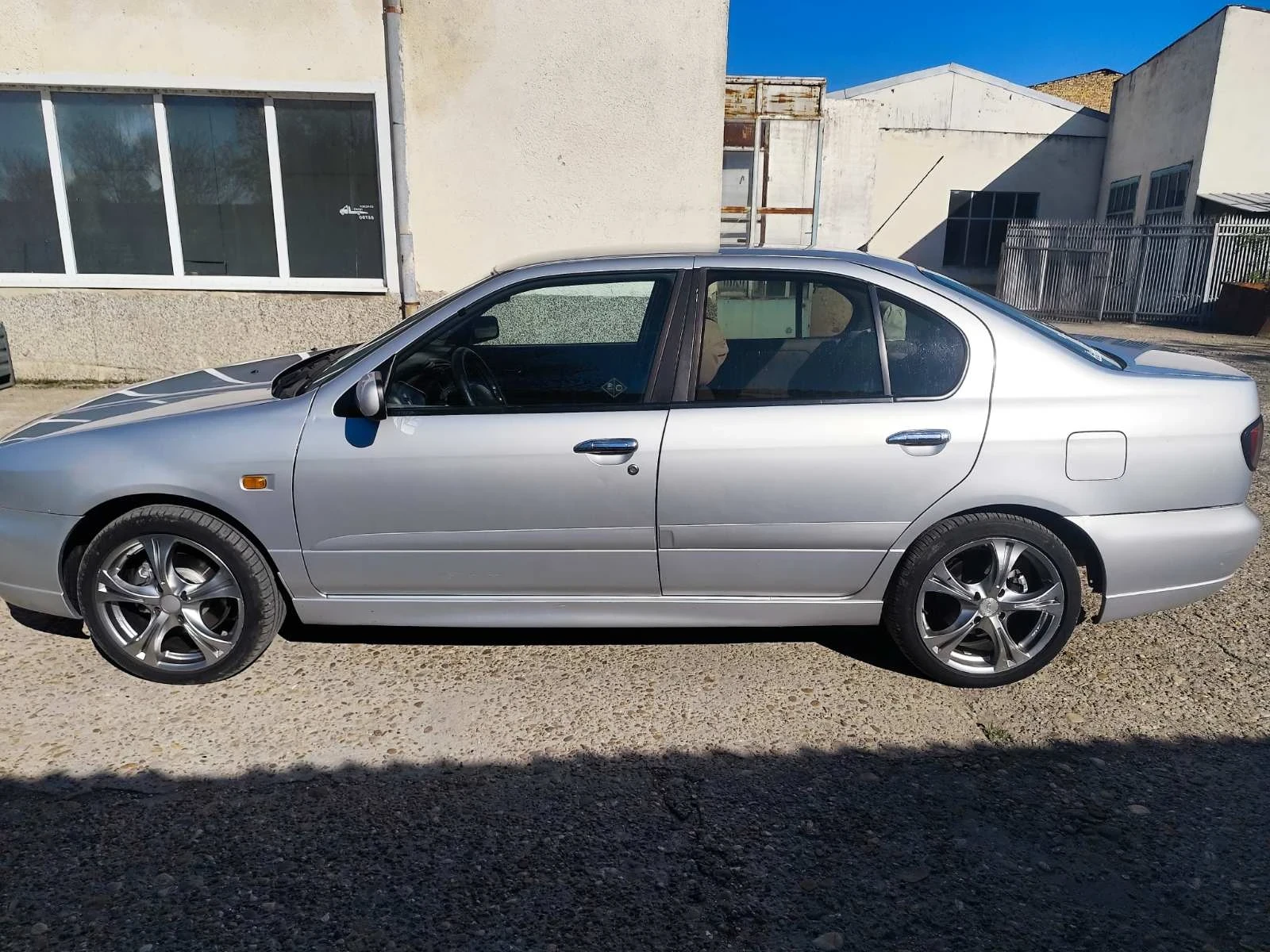Nissan Primera  - изображение 9