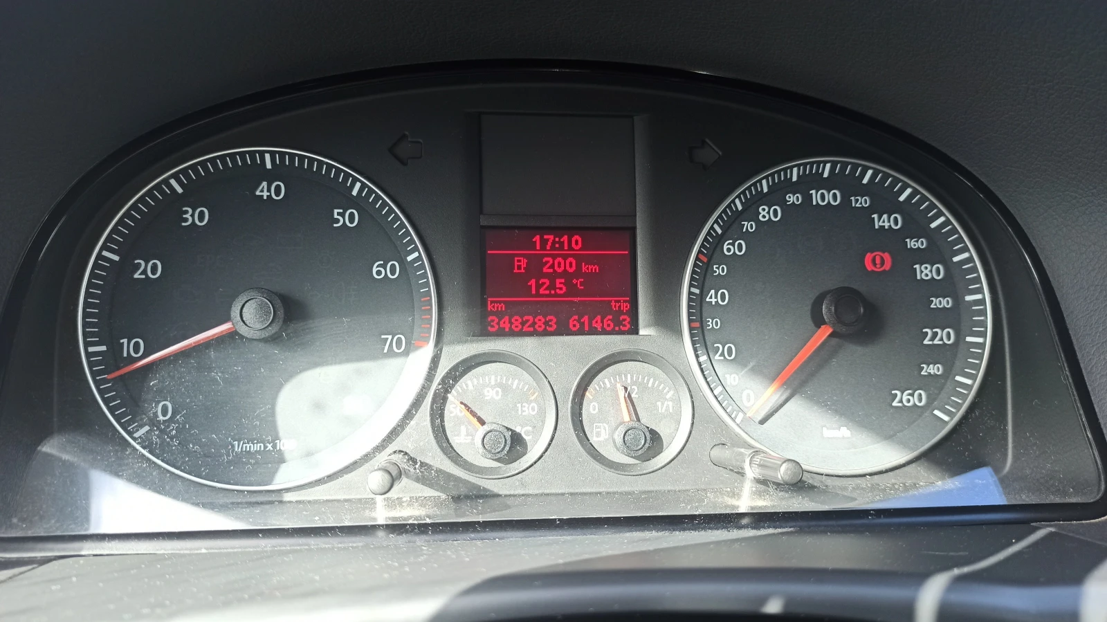 VW Touran  - изображение 5
