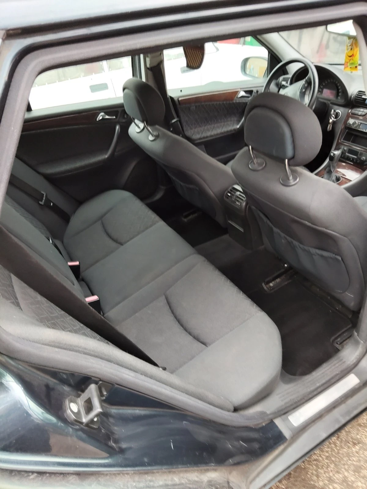 Mercedes-Benz C 200  - изображение 10