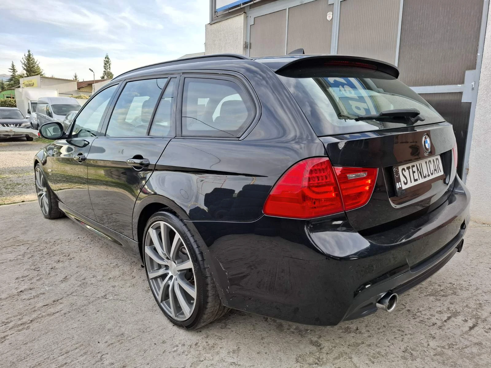 BMW 335 xDrive35i ///M Pack SWISS - изображение 8