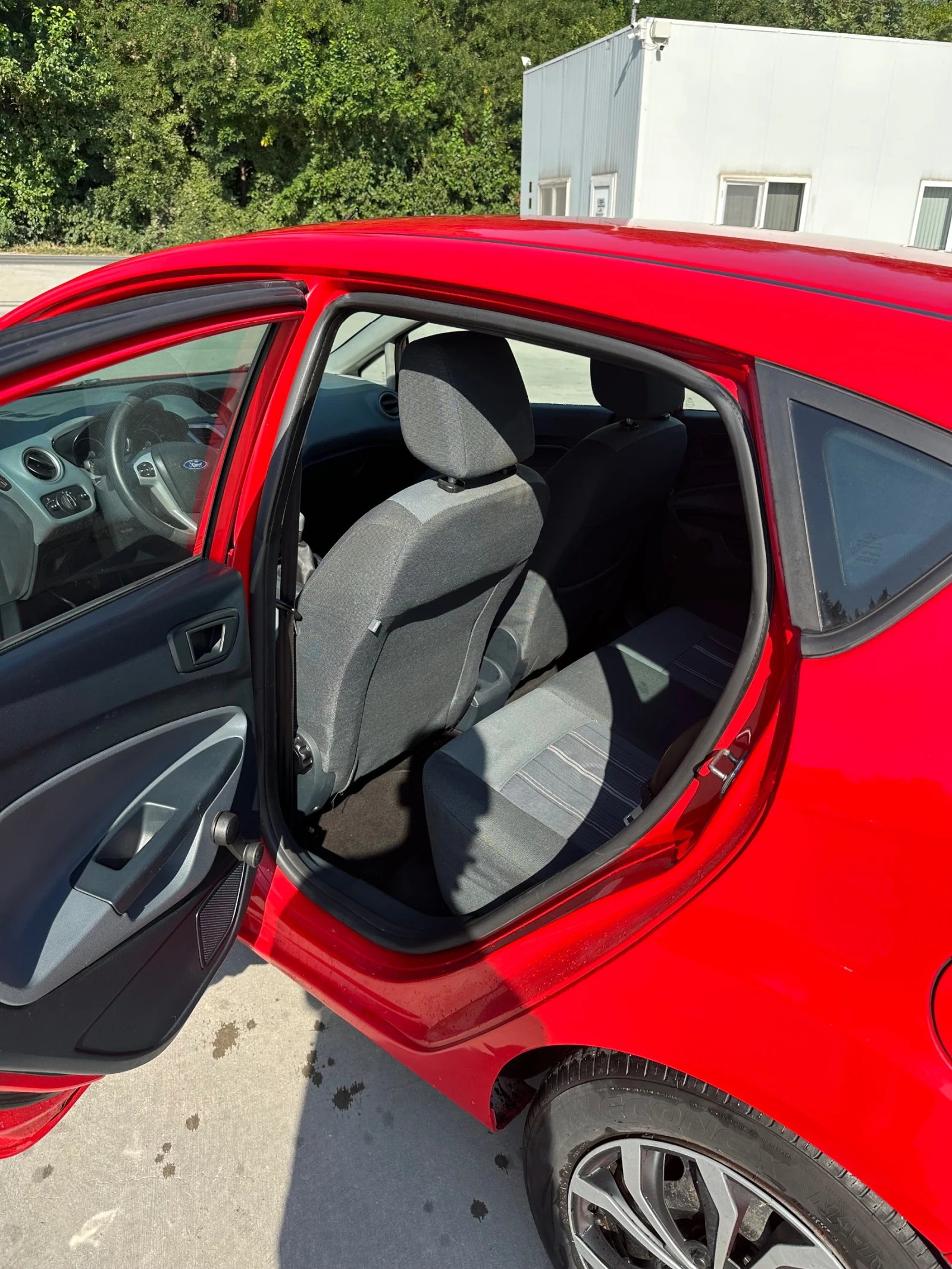 Ford Fiesta  - изображение 3
