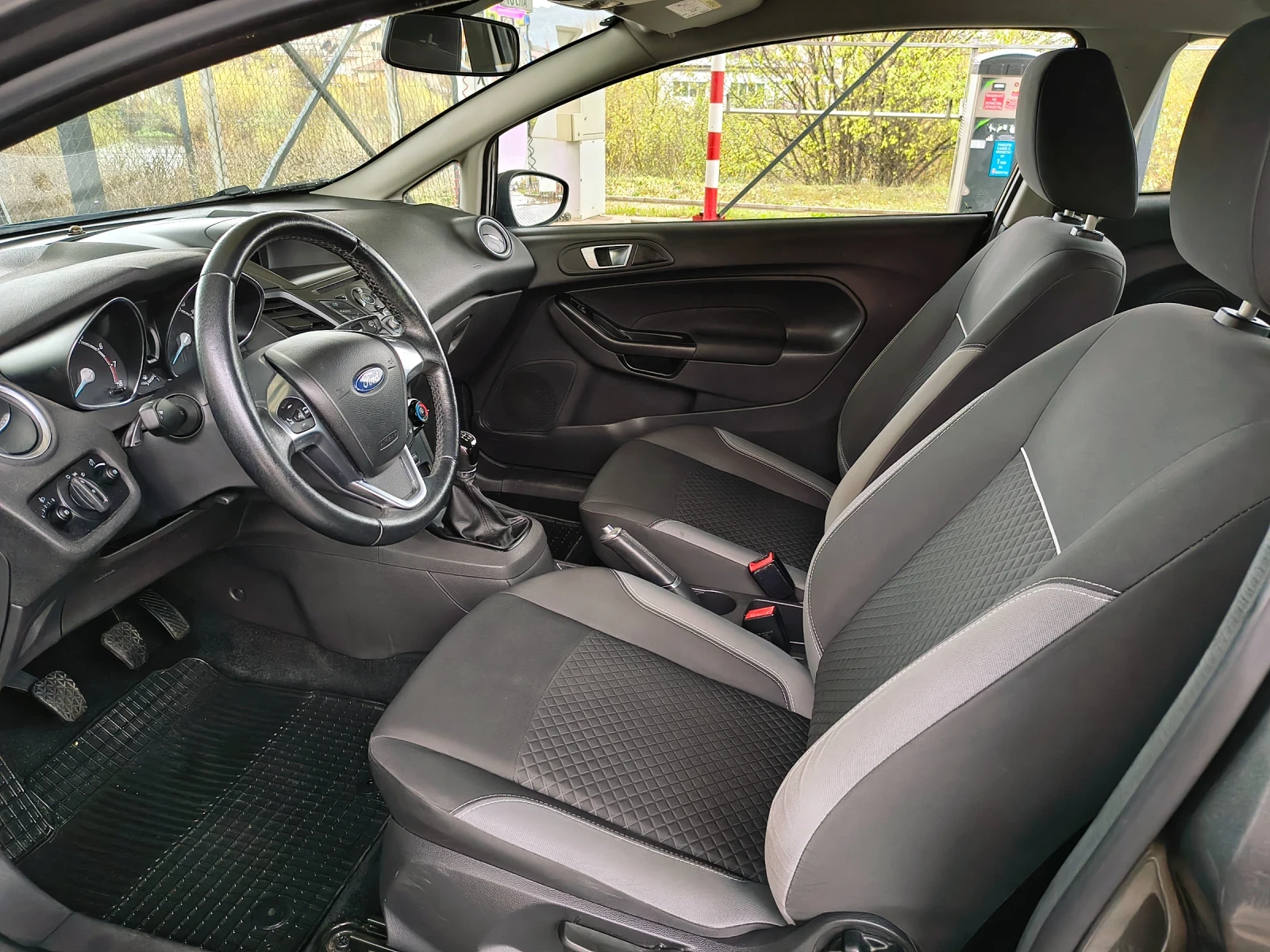 Ford Fiesta 1.0 Duratec 80к.с. Евро6 - изображение 8