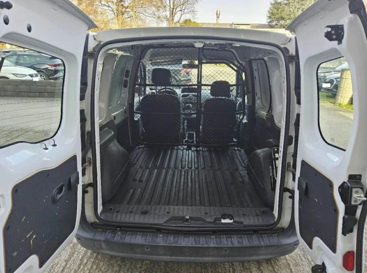 Renault Kangoo Z.E. 33KW батерия 5000км НОВА - изображение 2