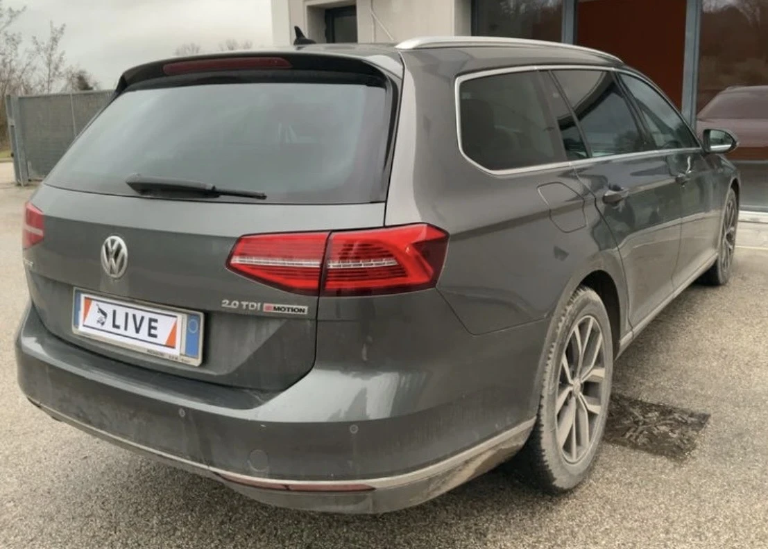 VW Passat 4-MOTION ОЧАКВАН ВНОС ИТАЛИЯ , снимка 5 - Автомобили и джипове - 53512999