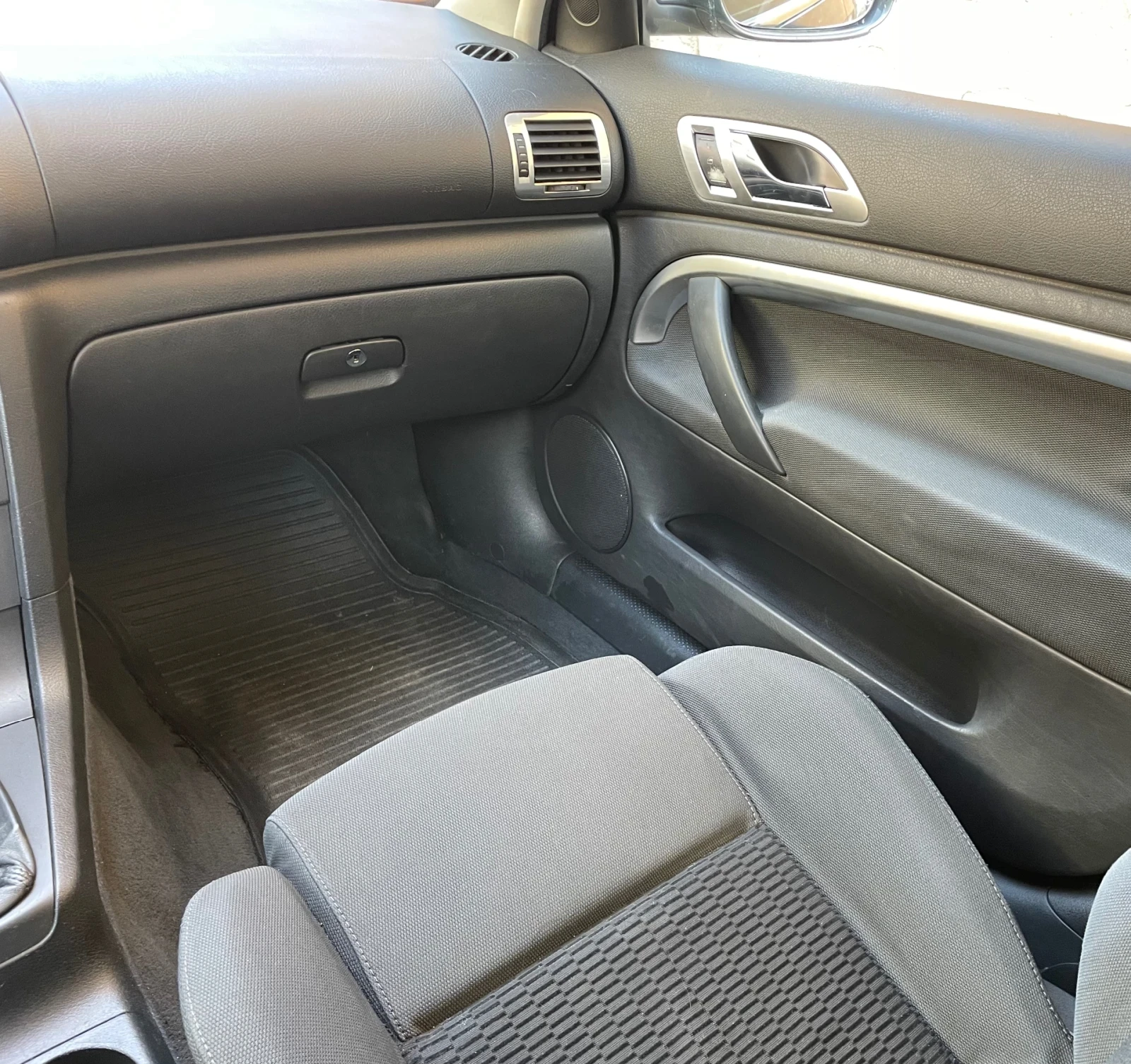 Skoda Superb 2.0TDI, снимка 6 - Автомобили и джипове - 53783459