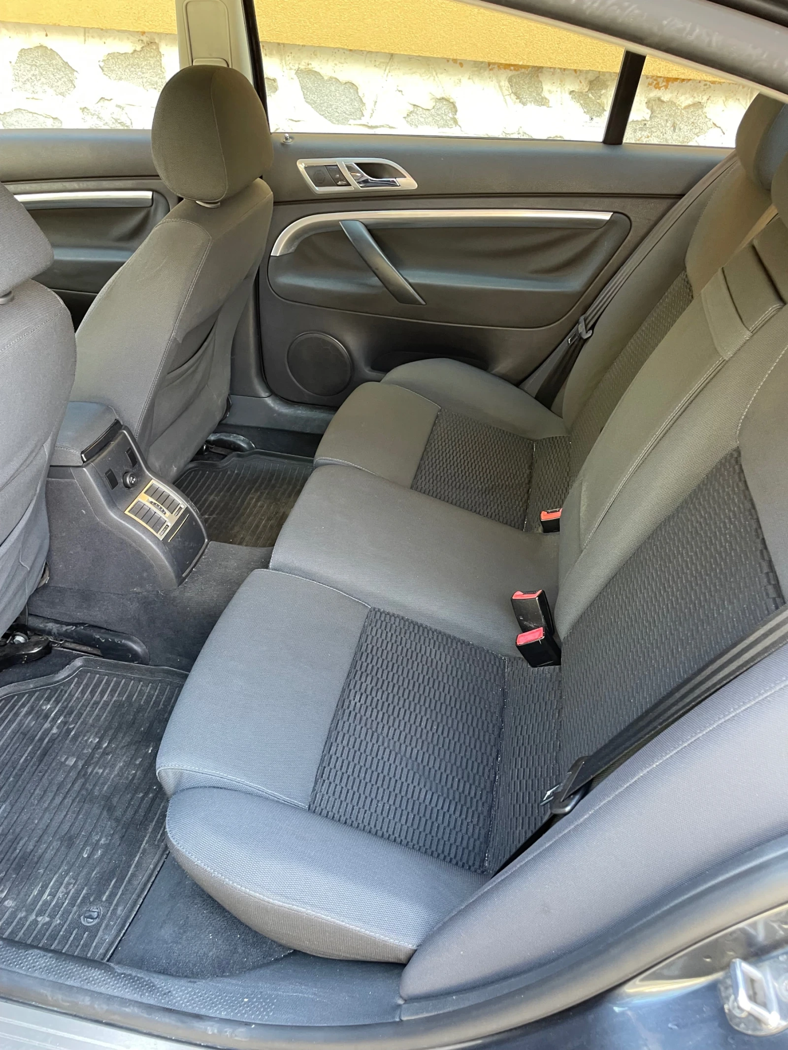 Skoda Superb 2.0TDI, снимка 9 - Автомобили и джипове - 53783459