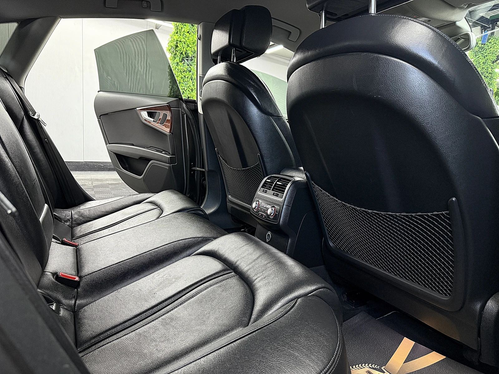 Audi A7 S-LINE/KeulessGo/KAMERA/PODGREV/GERMANY/ЛИЗИНГ, снимка 10 - Автомобили и джипове - 54233619