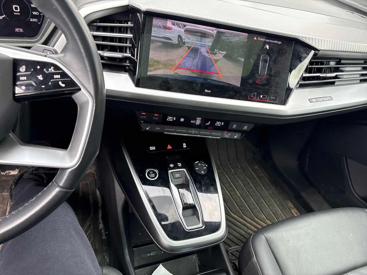 Audi E-Tron * 50 quattro * KEYLESS * 360 * �������� *  | Mobile.bg � ����������� 9