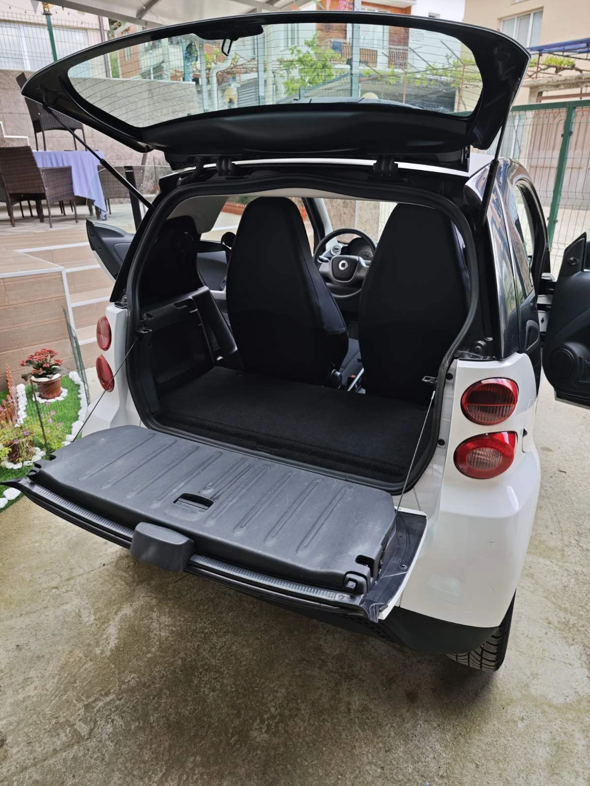 Smart Fortwo, снимка 14 - Автомобили и джипове - 54573416