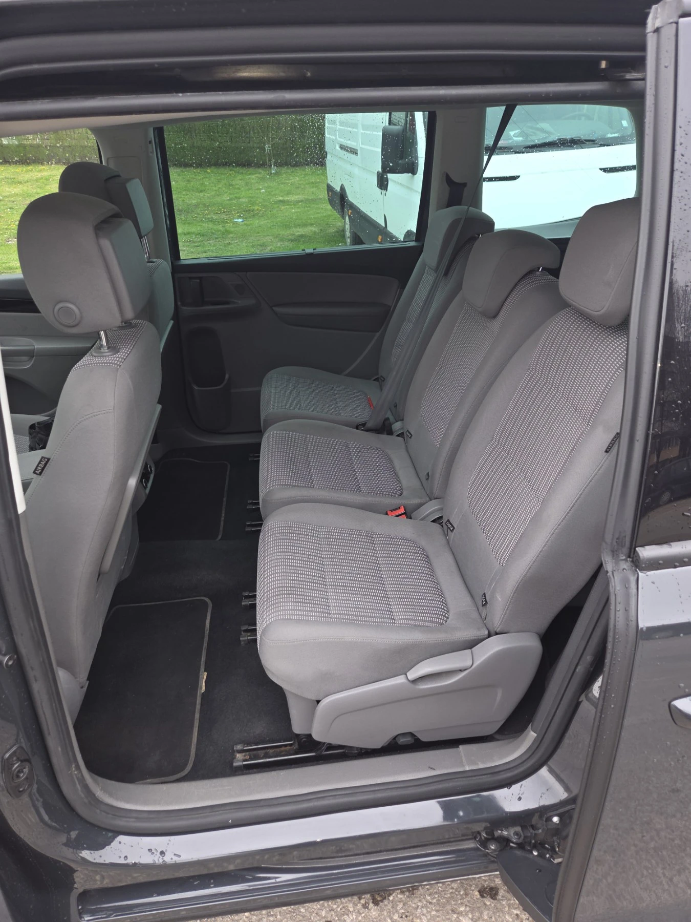 Seat Alhambra, снимка 6 - Автомобили и джипове - 54600598