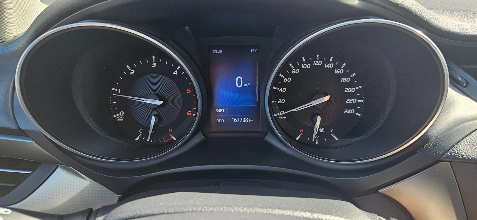 Toyota Avensis | Mobile.bg � ����������� 9