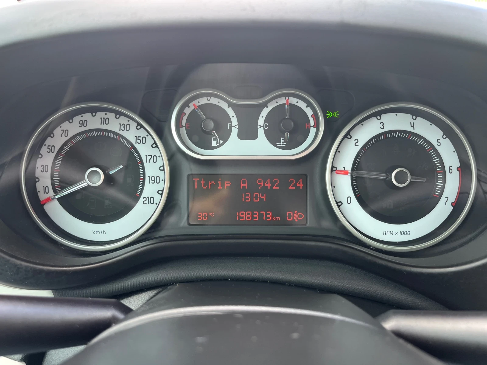 Fiat 500L, снимка 10 - Автомобили и джипове - 54967731