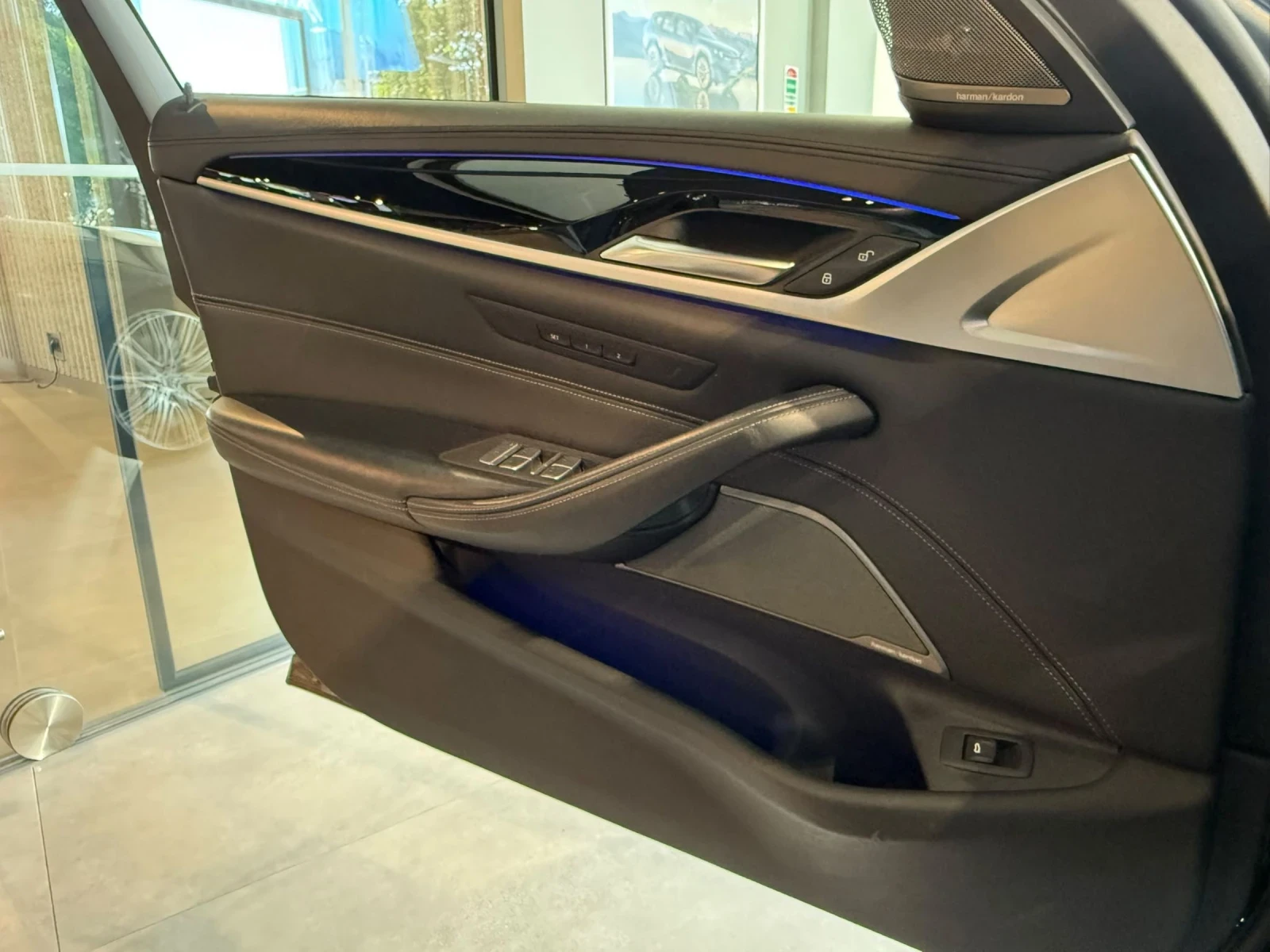 BMW 540 540i 340ks Full Extri , снимка 8 - Автомобили и джипове - 55226243