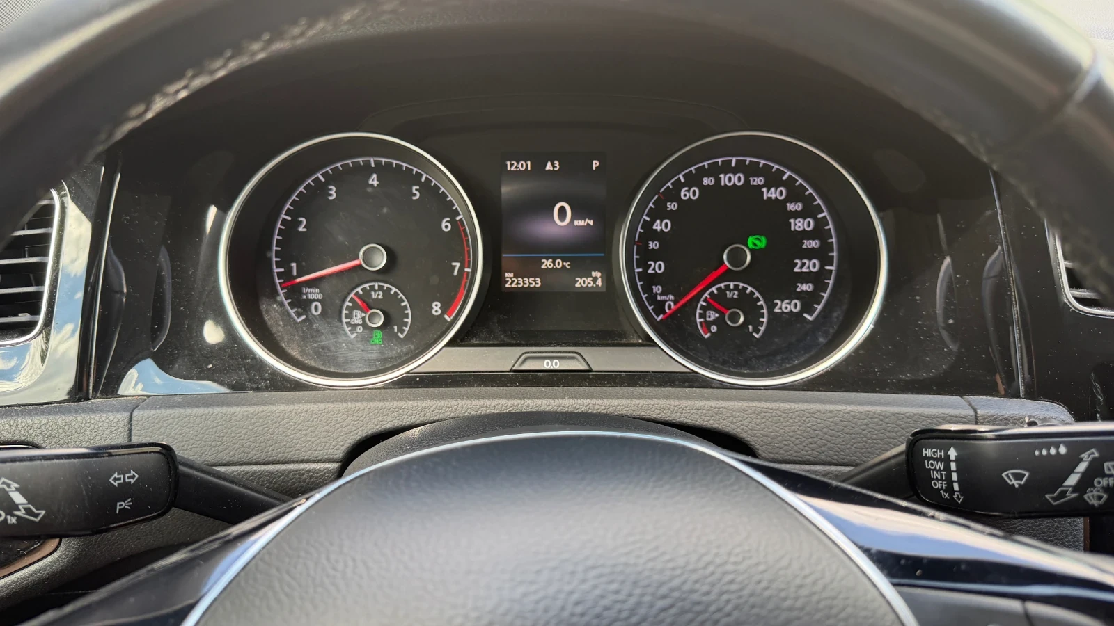 VW Golf Фабричен метан 2018 Реални Километри, снимка 8 - Автомобили и джипове - 55231948
