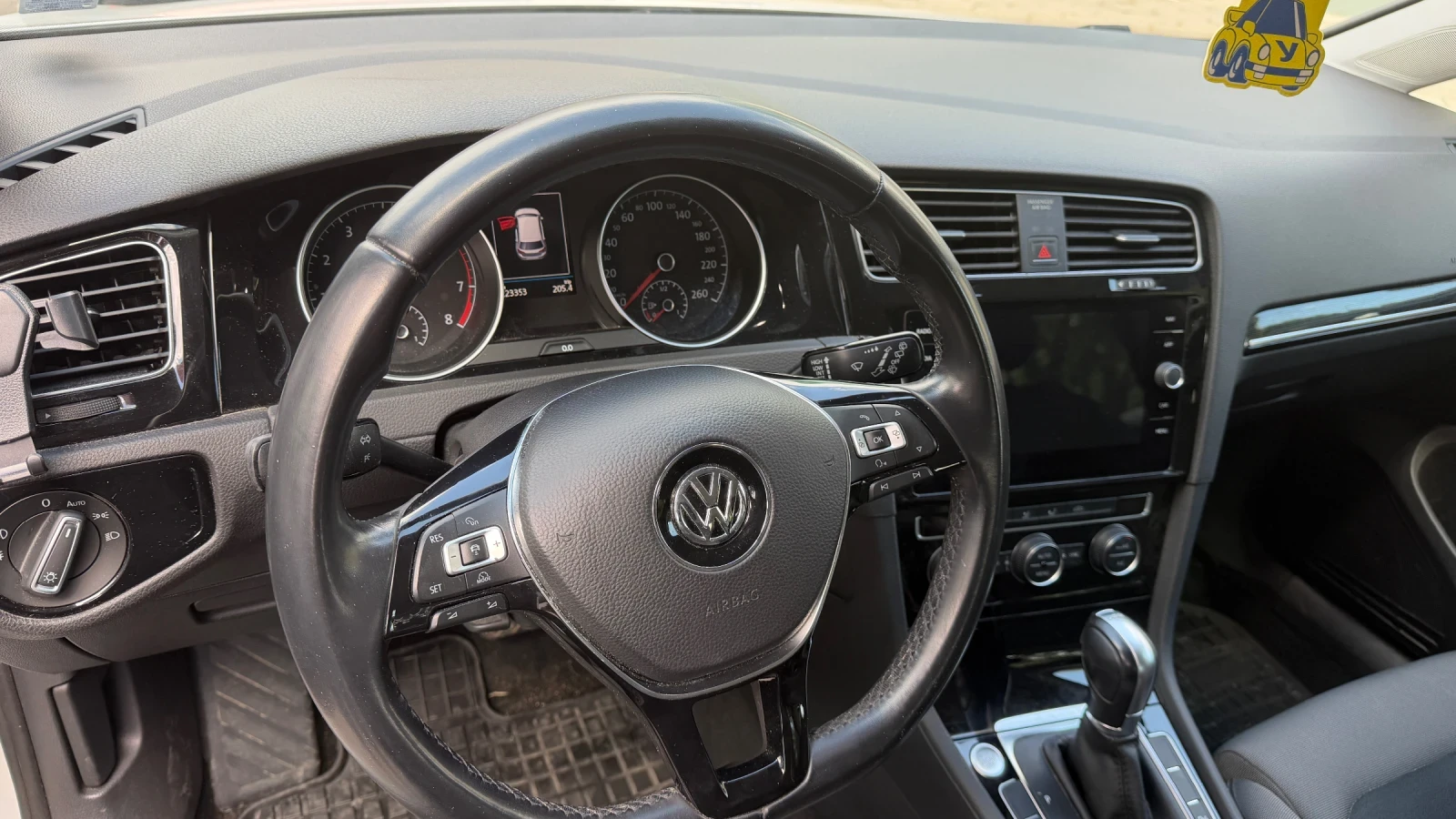 VW Golf Фабричен метан 2018 Реални Километри, снимка 6 - Автомобили и джипове - 55231948