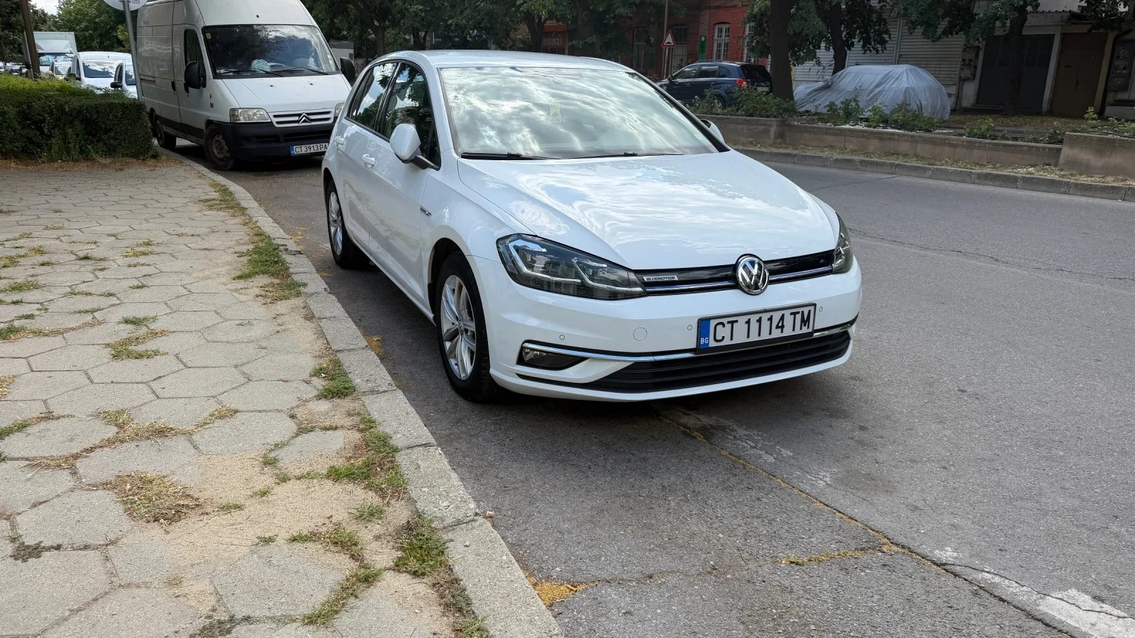 VW Golf Фабричен метан 2018 Реални Километри, снимка 2 - Автомобили и джипове - 55231948