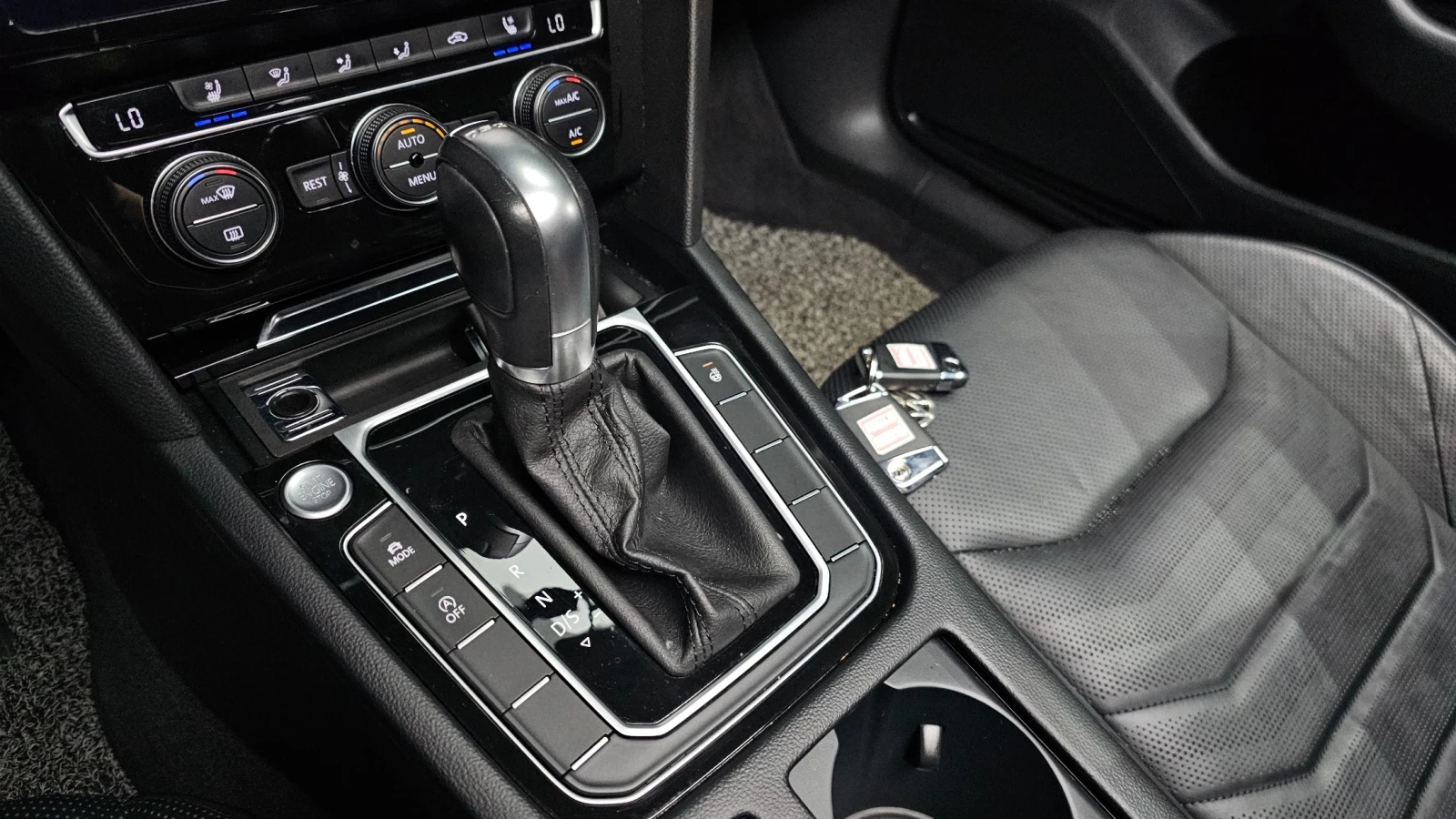 VW Arteon 2.0 TDI Prestige, снимка 14 - Автомобили и джипове - 55466564