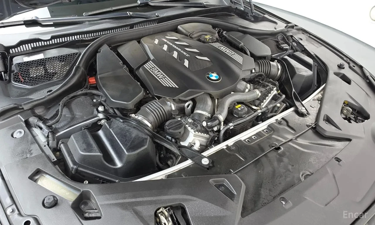 BMW 850 xDrive Gran Coupe | BOWERS & WILKINS | 360 , снимка 6 - Автомобили и джипове - 55889297
