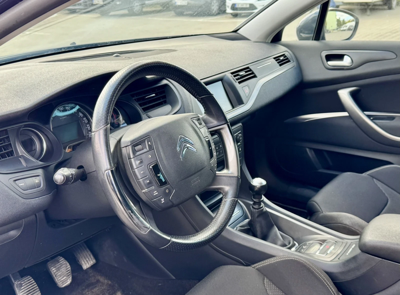 Citroen C5 2.0 HDI | 2015г | НОВ ВНОС, снимка 9 - Автомобили и джипове - 56321141