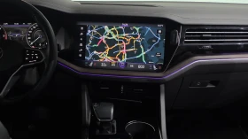 VW Touareg PRESTIGE* ОБДУХ* ДИСТРОНИК* ВЪЗДУХ* MATRIX* MАСАЖ*, снимка 15