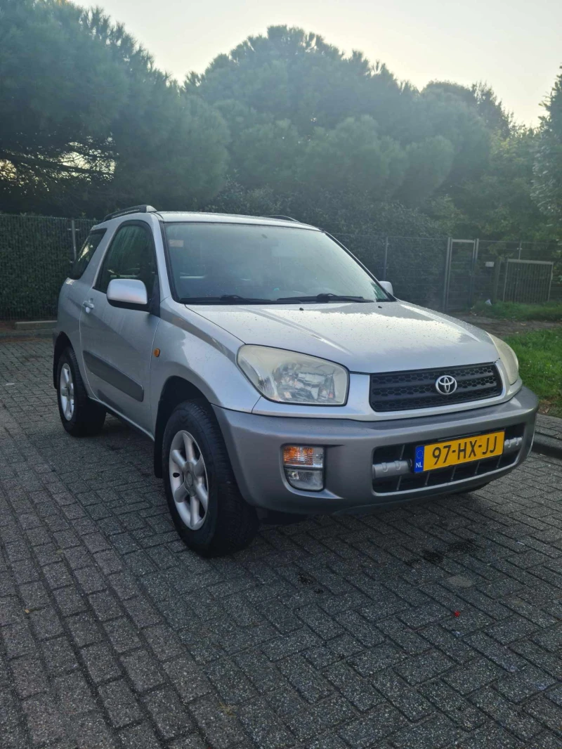 Toyota Rav4 2.0 vvti, снимка 1 - Автомобили и джипове - 48560905