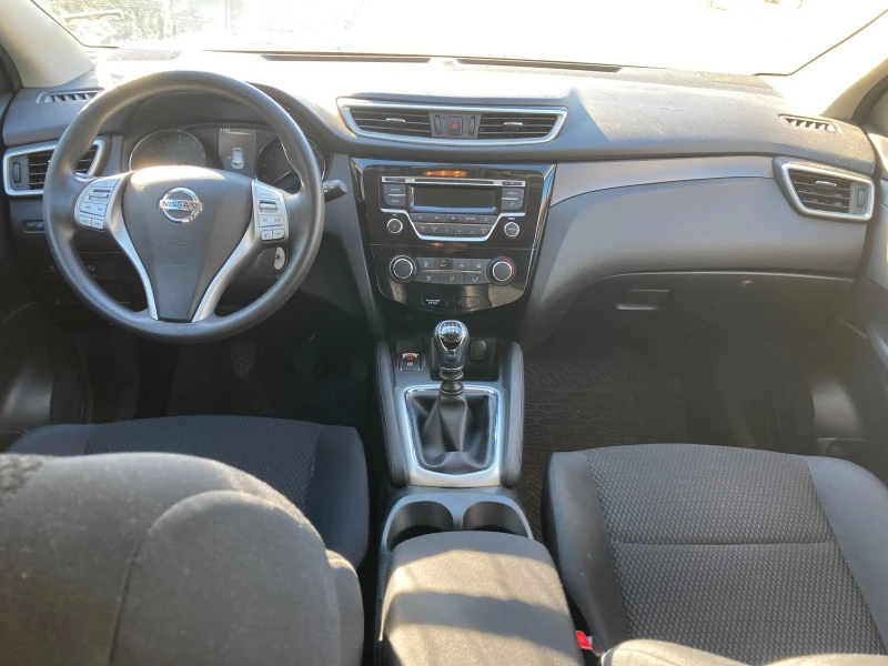 Nissan Qashqai 1.2, снимка 5 - Автомобили и джипове - 48917240