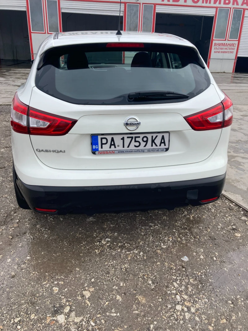 Nissan Qashqai 1.2, снимка 4 - Автомобили и джипове - 48917240