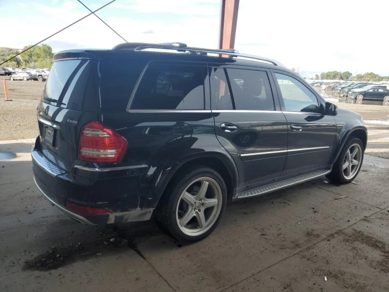 Mercedes-Benz GL 550 4MATIC, снимка 4 - Автомобили и джипове - 52485241