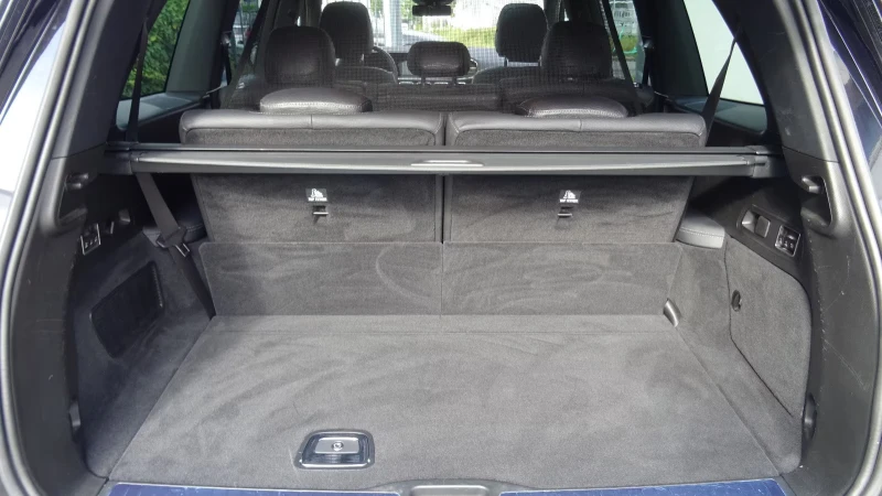 Mercedes-Benz GLS580 4MATIC/489HP/ACC/BSA/MEMO/PANO/BI-XENON/L.ASS/998f, снимка 7 - Автомобили и джипове - 52837146