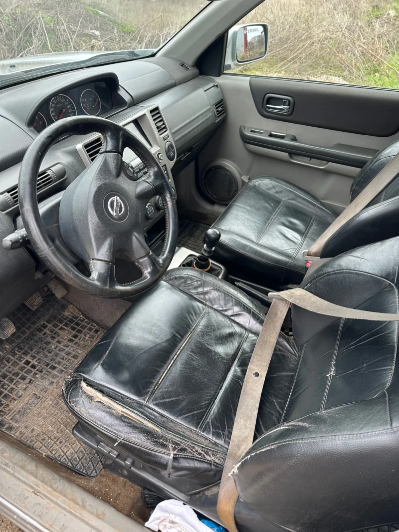 Nissan X-trail 2.2 d, снимка 11 - Автомобили и джипове - 53456894