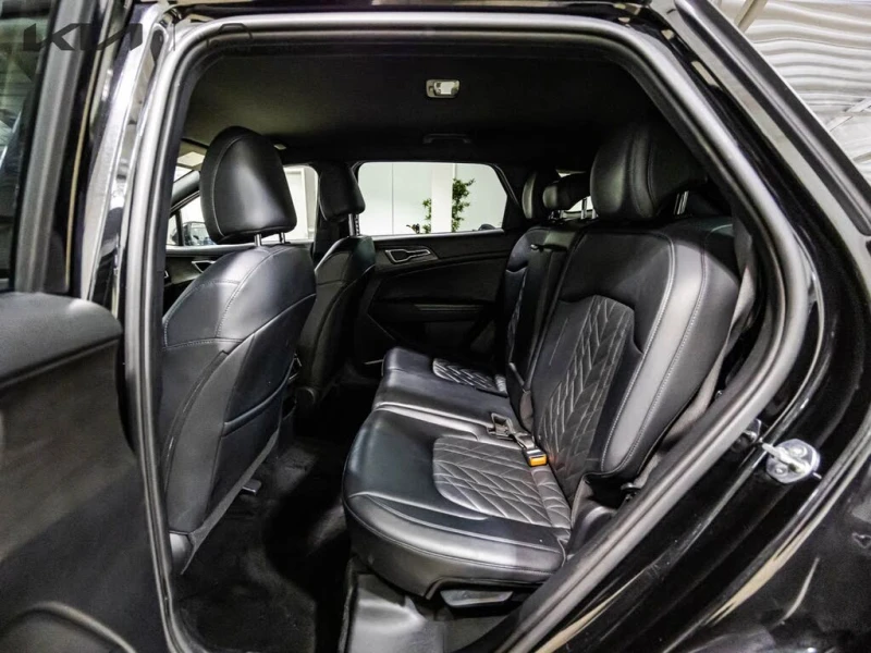 Kia Sportage X-Line AWD* CARPLAY* KEYLESS* ПОДГРЕВ* , снимка 12 - Автомобили и джипове - 53460529