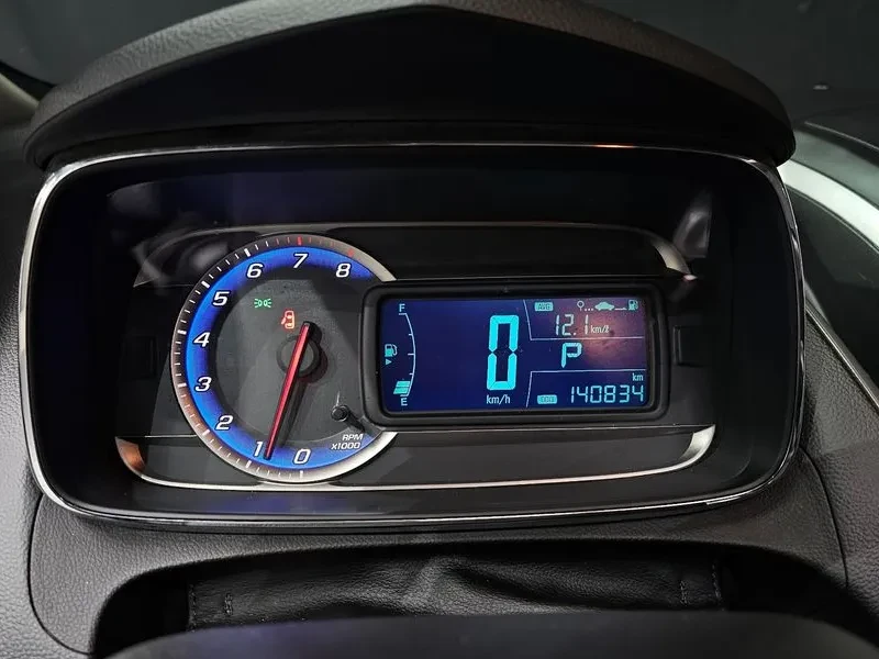 Chevrolet Trax 1.4, снимка 8 - Автомобили и джипове - 54327803