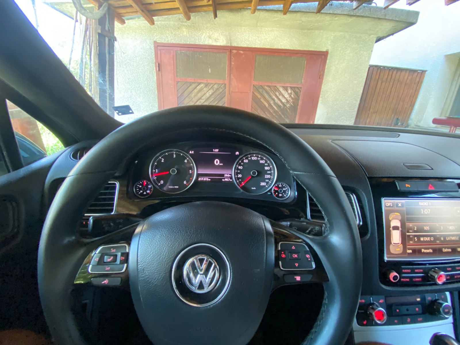 VW Touareg 3.0 - изображение 9