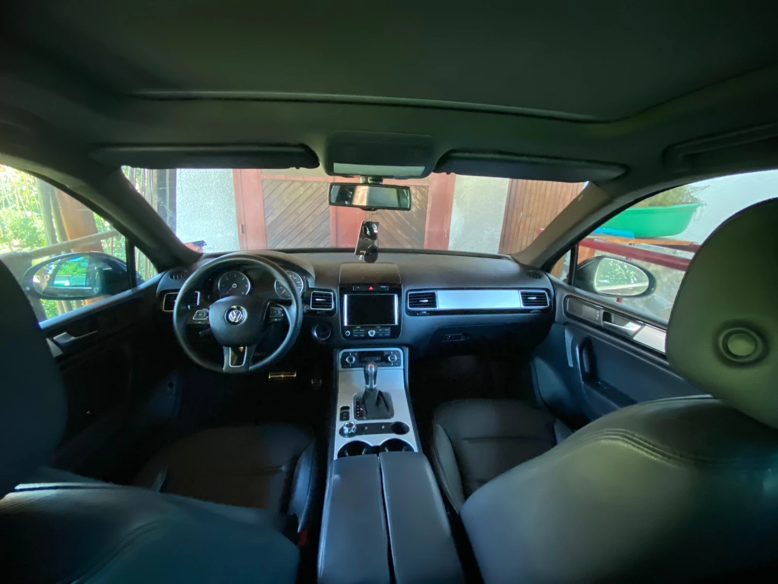VW Touareg 3.0 - изображение 8
