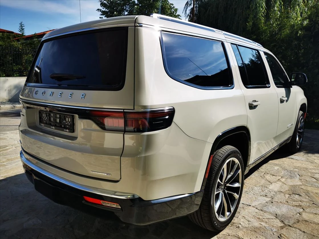 Jeep Grand cherokee  WAGONEER 5.7L V8 - изображение 4