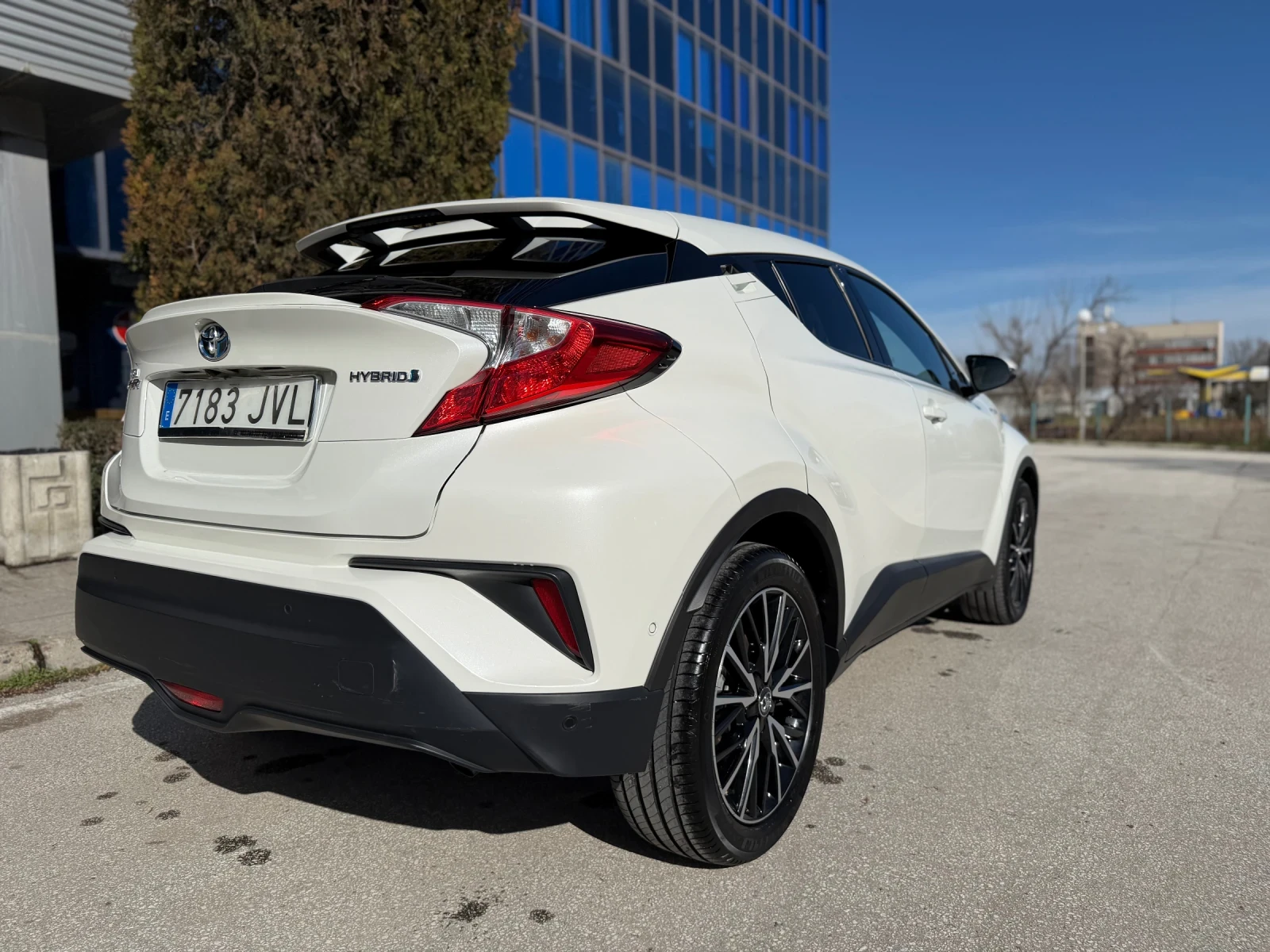 Toyota C-HR Hybrid / Advance / Сервизна история - изображение 6
