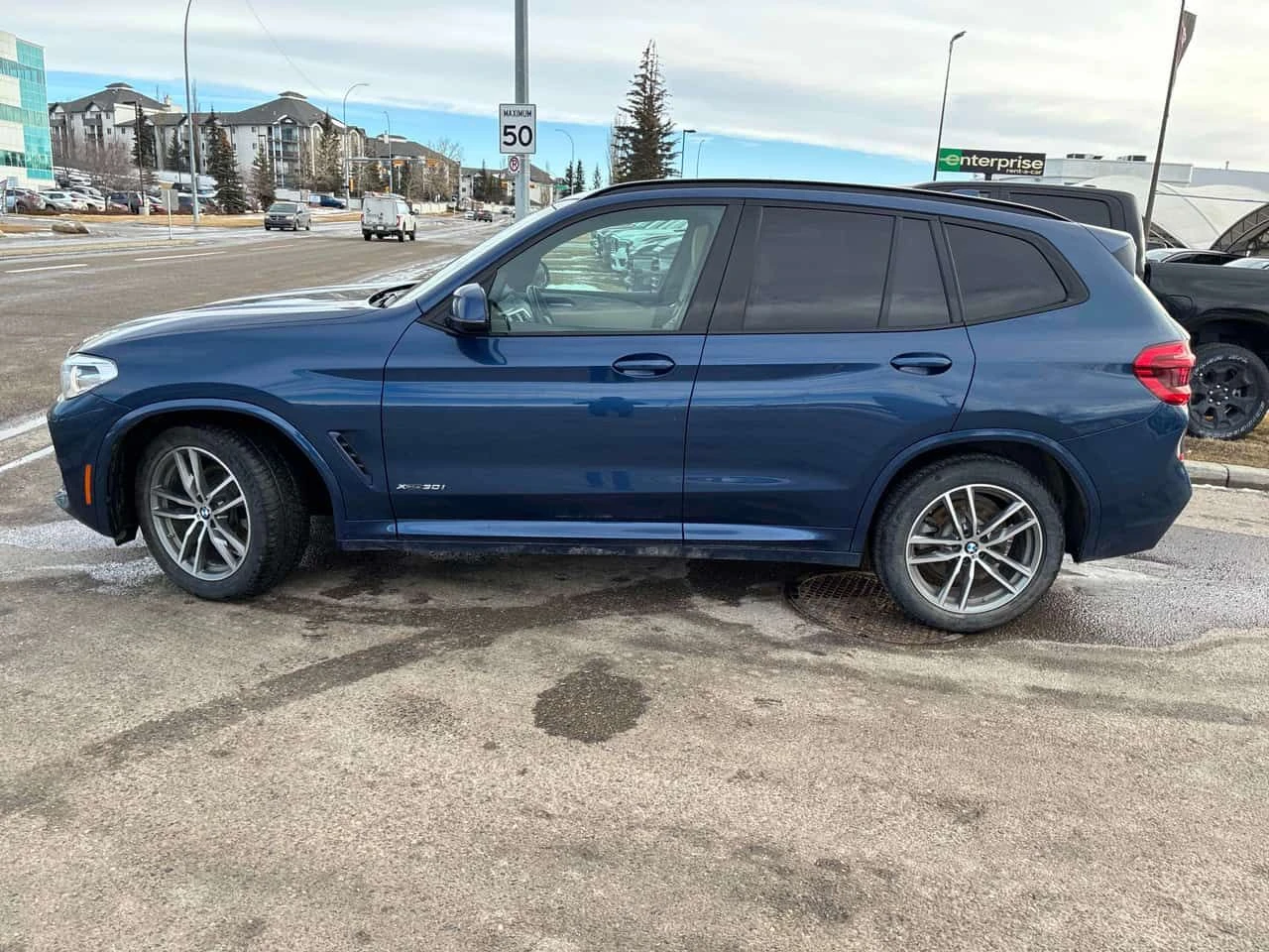 BMW X3 * xDrive30i * CARFAX * БЕЗ ПЪРВОНАЧАЛНА ВНОСКА, снимка 2 - Автомобили и джипове - 53879883