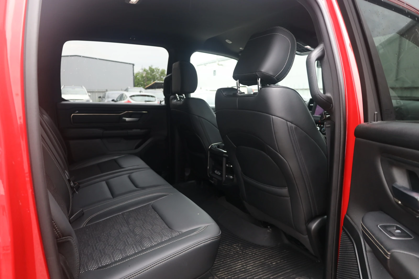 Dodge RAM 1500 5.7 Hemi V8 KeyGO KAM SzH AHK 22Zoll LED iCarbg, снимка 8 - Автомобили и джипове - 54781702